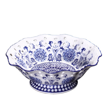 Blue and white ceramic empty ceramic tall fruit and candy plate Jahrriesnge porcelain of tall fruit Plate candy plate cna0051