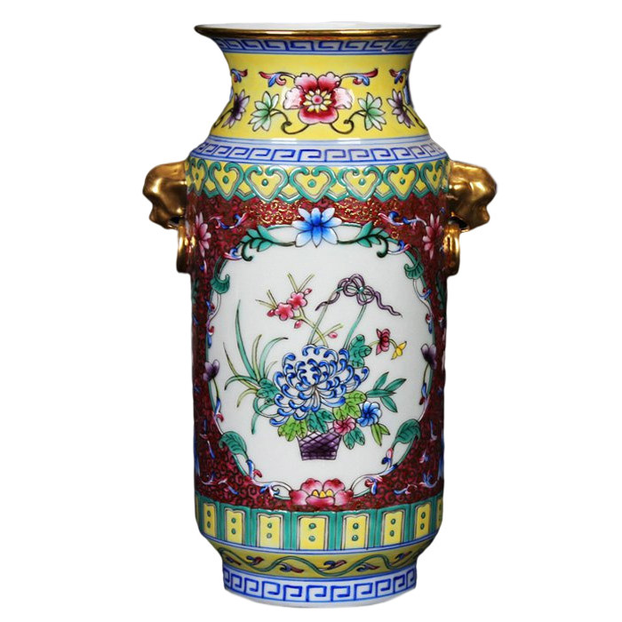 Vintage enamel gilt double lion head pastel flower grilled vase Jahrriesnge porcelain of vase cna0343