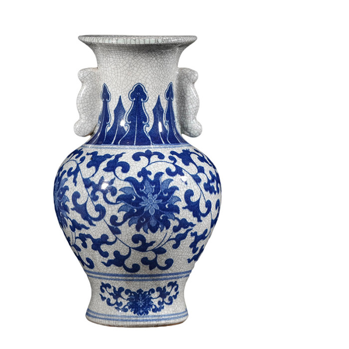 Small two ears blue and white chinese ice cracked glaze ceramic vase Jahrriesnge porcelain of white and blue vase cna0870