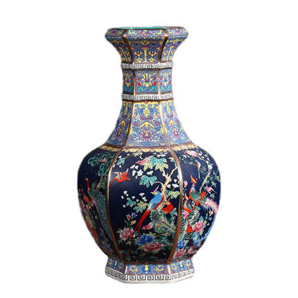 Vintage middle black majolica ceramic vase ornaments outline in gold Jahrriesnge porcelain of outline in gold vase cna0890