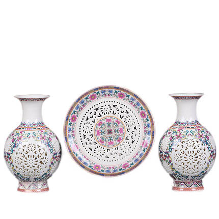 3 pieces grooved hollow picture pastel hanging plate and lantern vases Jahrriesnge porcelain of hollow vase set 3 pcs cna0912