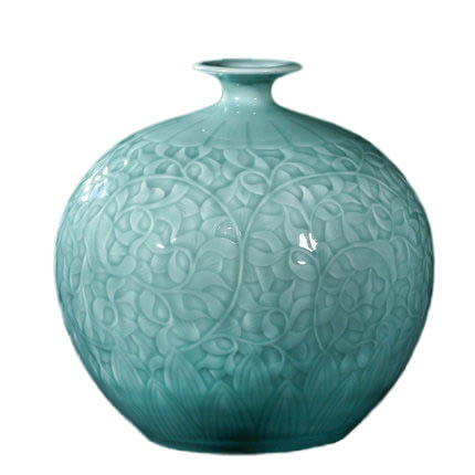 Vintage celadon lotus carved textured glazed ceramic vase ornament Jahrriesnge porcelain of carving shadow blue glaze vase cna1302