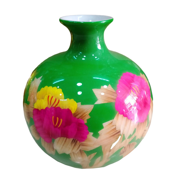 Chinese middle green ceramic vases and ornaments with flowers painting Jahrriesnge porcelain of flower vase cna1358